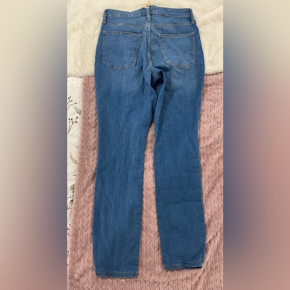 Beautiful jeans, light and very comfortable fabrics with pockets - Picture 4 of 4